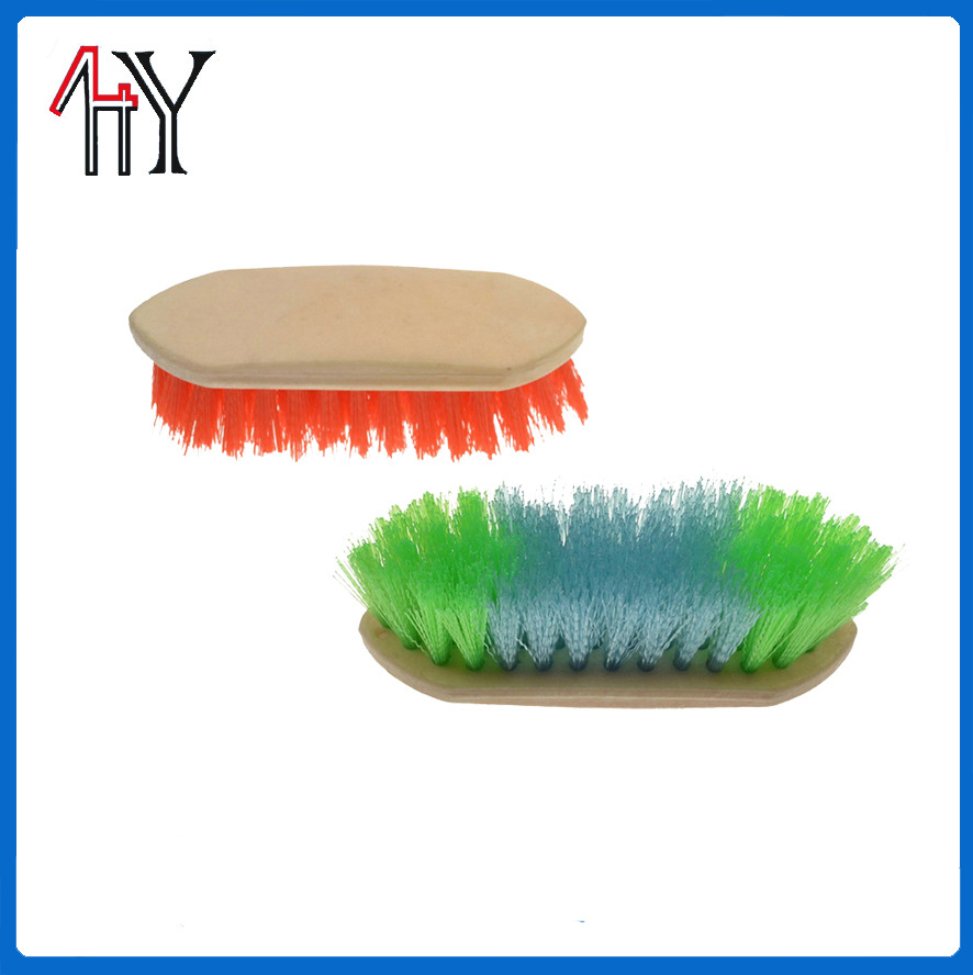 Plastic Horse Brush Foam Oval 7 Inch Beige