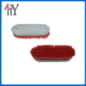 PP Plastic Horse Brush 8 Inch White Foam Double Pointed