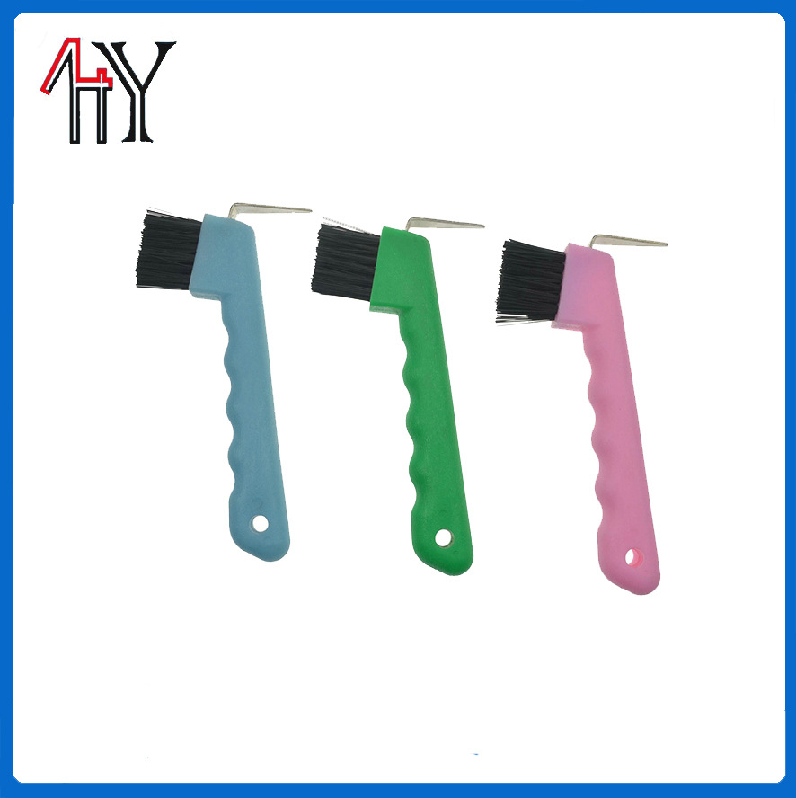 Horse Head Shape Hoof Pick with Brush PP