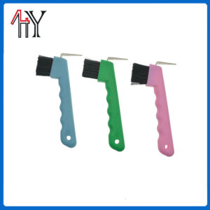 PP Extended Horse Hoof Pick With Brush