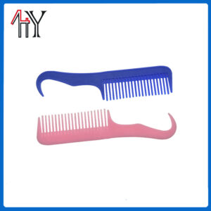 Curved Hook Long Comb PP Horse Grooming Tool