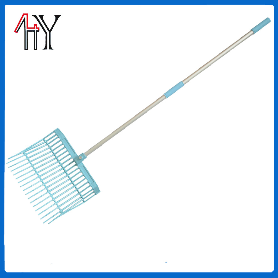 ABS Plastic Bucket Style Horse Fork