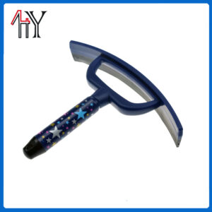PP Printed Horse Sweat Scraper with Snap Design