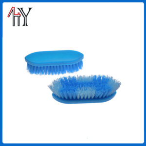 PP Plastic Handle Horse Brush 17.5x5.1cm