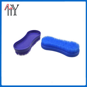 PE Plastic Horse Grooming Brush 16.3x6.6x3.8cm