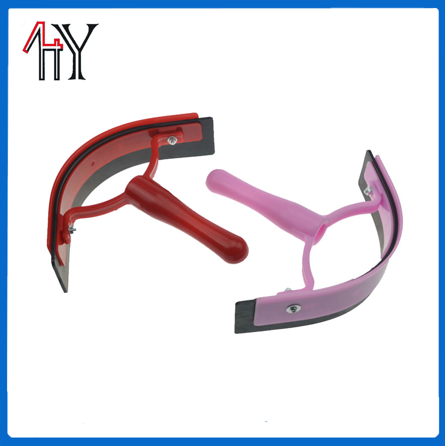 PP Printed Horse Sweat Scraper with Snap Design