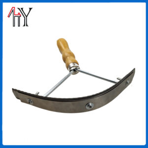 Wooden Handle Horse Shedding Tool